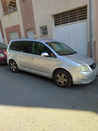Volkswagen Touran 2003
