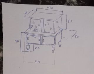 Armario antiguo de madera y cristal