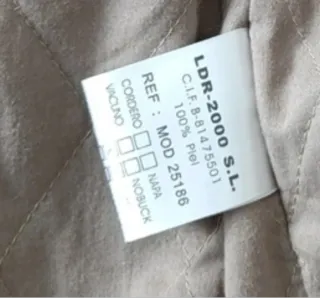 Cazadora de piel marrón