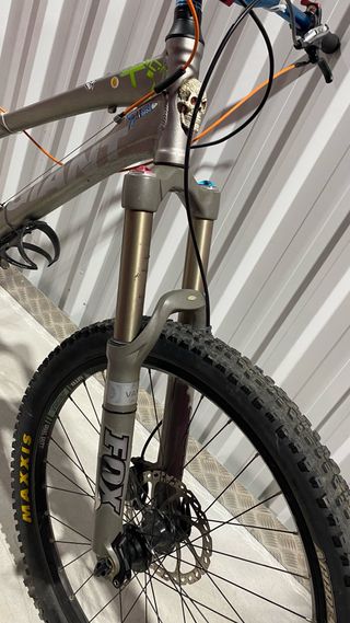 Bicicleta MTB KHE XT Doble Suspensión
