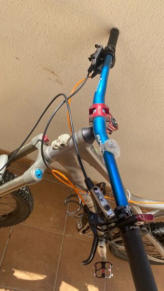 Bicicleta MTB KHE XT Doble Suspensión
