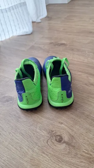 Botas de futbol niño multitaco Kipsta