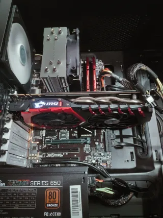 PC Gamer i7, 16Gb, Fractal Design, GTX 1070 8Gb.