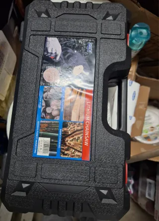 Motosega a Litio con Custodia