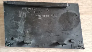 Tapa defensa delantera Opel Calibra