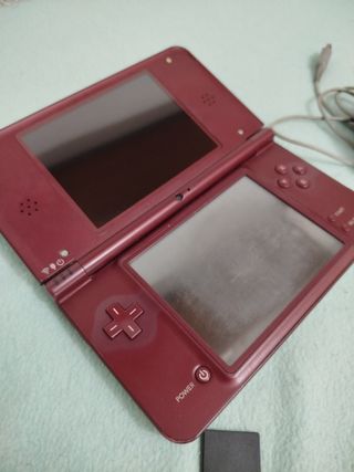 Nintendo DSi XL + juegos a elegir