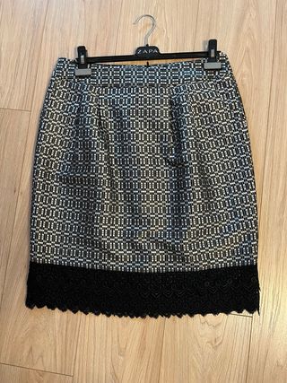 Falda de  Caroll Negra y gris plateado