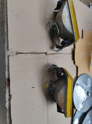 Antiniebla Ford Amarillo