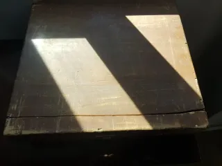 República caja de madera con Escudo Mural Madrid