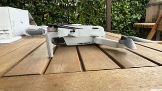 Drone DJI Mini 2 + radiocomando