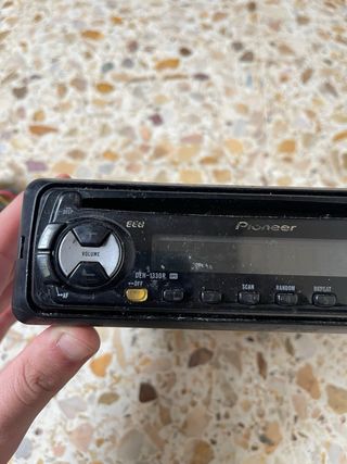 Radio Coche Pioneer DEH-1330R