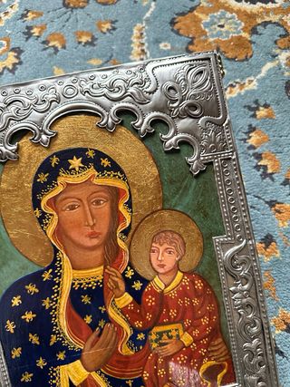 Icono antiguo de estaño hecho a mano