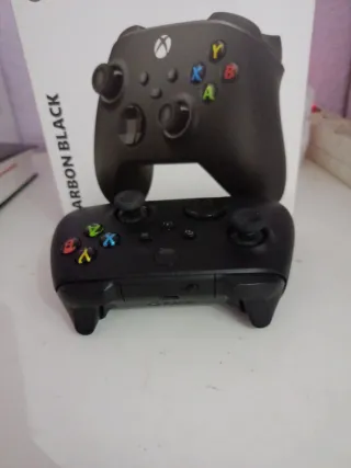 Mando Xbox Carbon Black