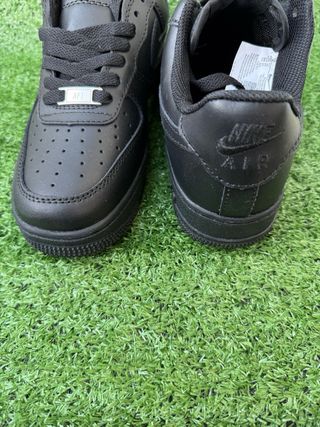 Zapatillas Negras nuevas talla 38