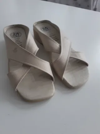 Sandalias cómodas 24 HRS