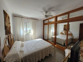 Piso enfrente de la playa con balcón en Barbate