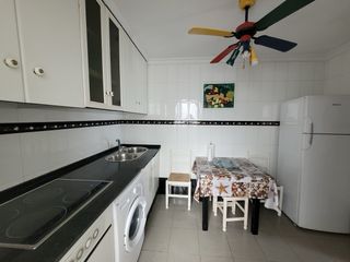 Piso enfrente de la playa con balcón en Barbate