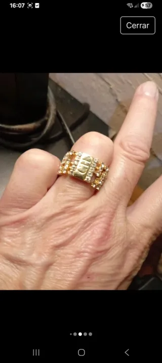 Anillo CH Oro y Cristales