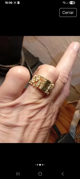 Anillo CH Oro y Cristales