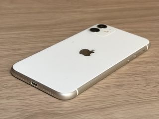iPhone 11 Plata 128GB PERFECTO STADO batería NUEVA