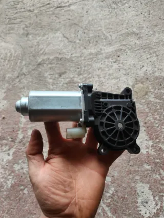 Motor elevalunas BMW E46 Touring Trasero