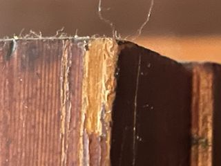 Biombo de madera con detalles