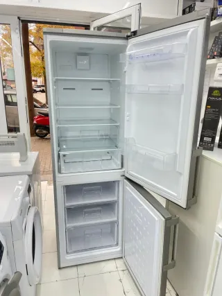 Nevera combi plateada Saivod altura 1.85 con garan