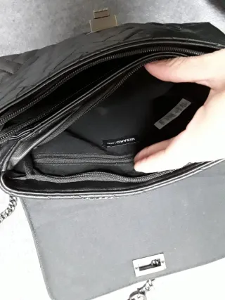 Bolso Misako negro acolchado