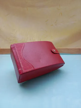 Joyero imitación piel rojo