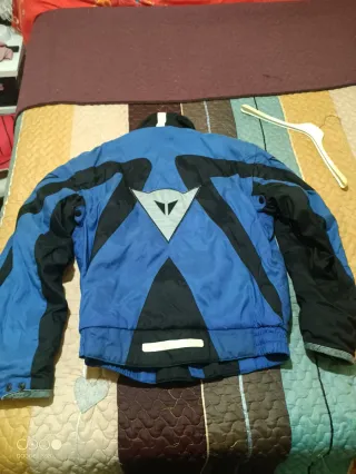 Cazadora Dainese Azul y Negra