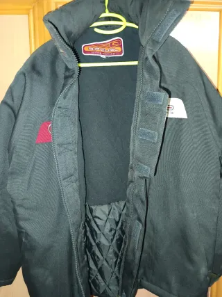 Chaqueta Invierno Rip Curl Negra y Roja