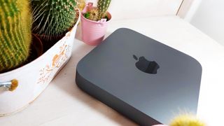 Mac Mini Apple 2018 i7 3.2GHz SSD Ram Computer