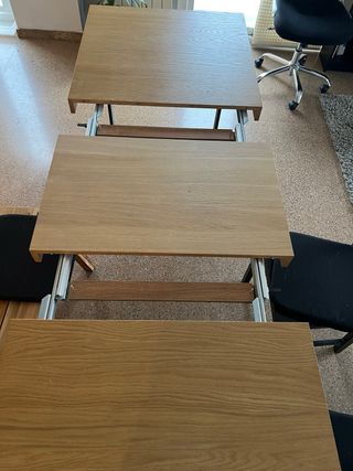 Mesa Tarsele madera y metal con 4 asientos