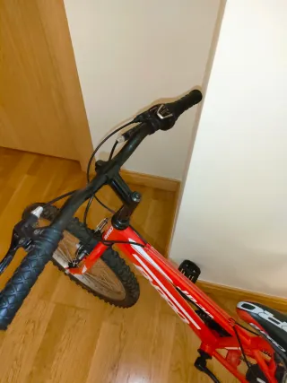 Bicicleta B Pro JR20 Rossa