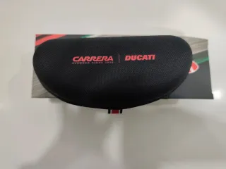 Occhiali da sole Carrera Ducati. Nuovi, mai usati