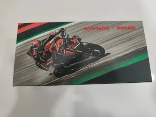 Occhiali da sole Carrera Ducati. Nuovi, mai usati