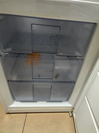 Frigorífico Hyundai 185x60 cm gratis!!! SOLO hoy!!