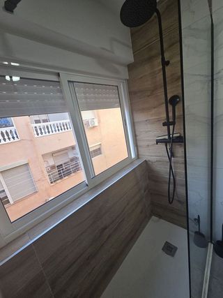 Piso en venta en Los Ángeles - Cruz de Caravaca en Almería