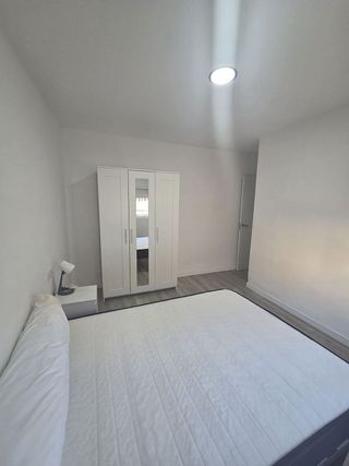 Piso en venta en Los Ángeles - Cruz de Caravaca en Almería