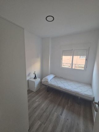 Piso en venta en Los Ángeles - Cruz de Caravaca en Almería