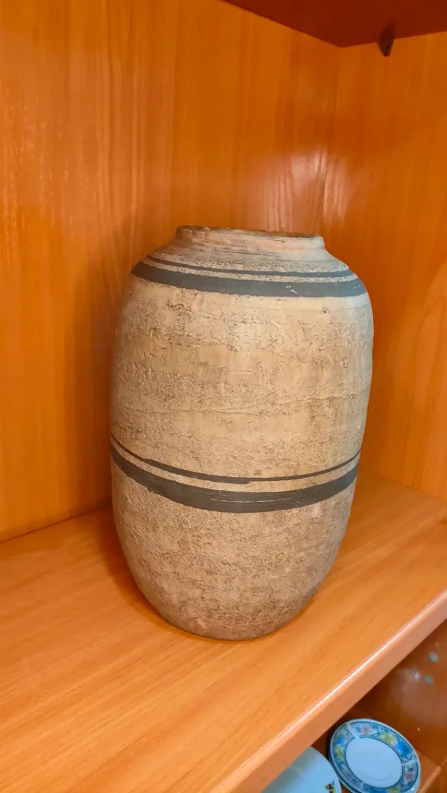 Vaso di ceramica decorativo 640513971