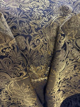 Mantón Fallera Negro y Dorado CM