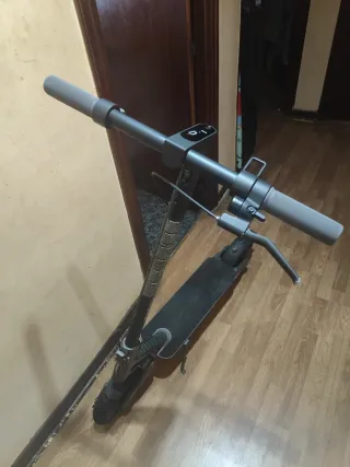 Monopattino Xiaomi 4 Ultra poco usato