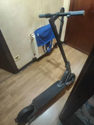 Monopattino Xiaomi 4 Ultra poco usato