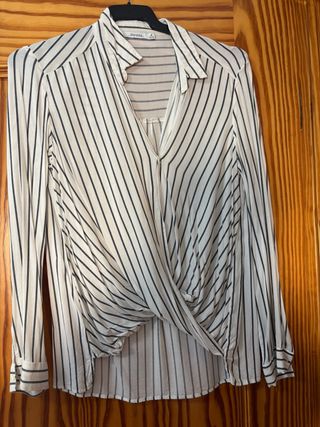 Blusa Bershka rayas M