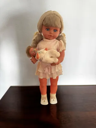 Muñeca Luchy Jesmar años 70