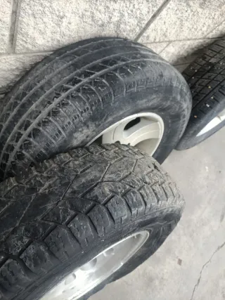 Llantas Toyota Montero (4 unidades)