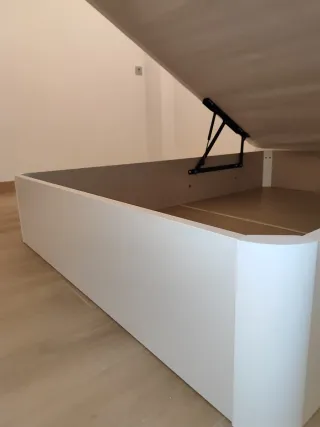 Colchón y Canapé 135x200 a estrenar