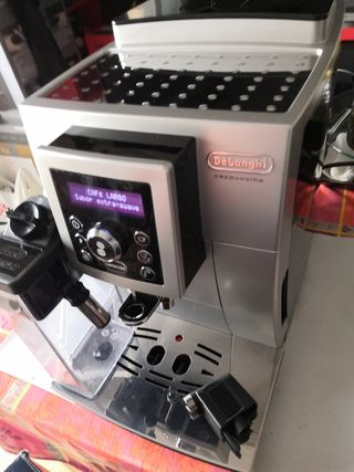 Cafetera Super Automática Delonghi Cappuccino