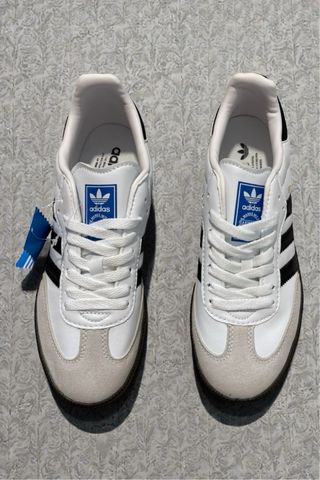 Adidas Samba Blancas y Negras